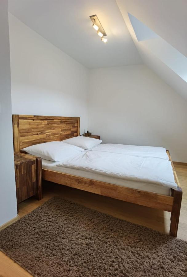 Ferienwohnung Eckberger Weinstrasse 139 กัมลิทซ์ ภายนอก รูปภาพ
