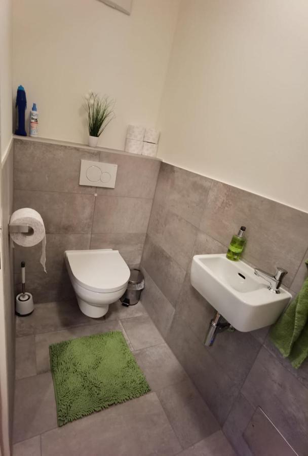 Ferienwohnung Eckberger Weinstrasse 139 กัมลิทซ์ ภายนอก รูปภาพ