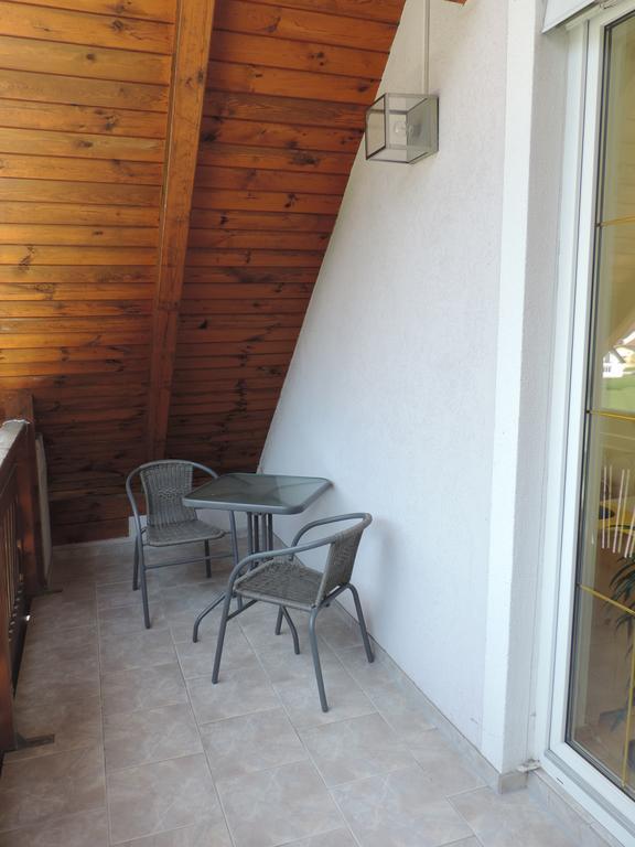Ferienwohnung Eckberger Weinstrasse 139 กัมลิทซ์ ภายนอก รูปภาพ