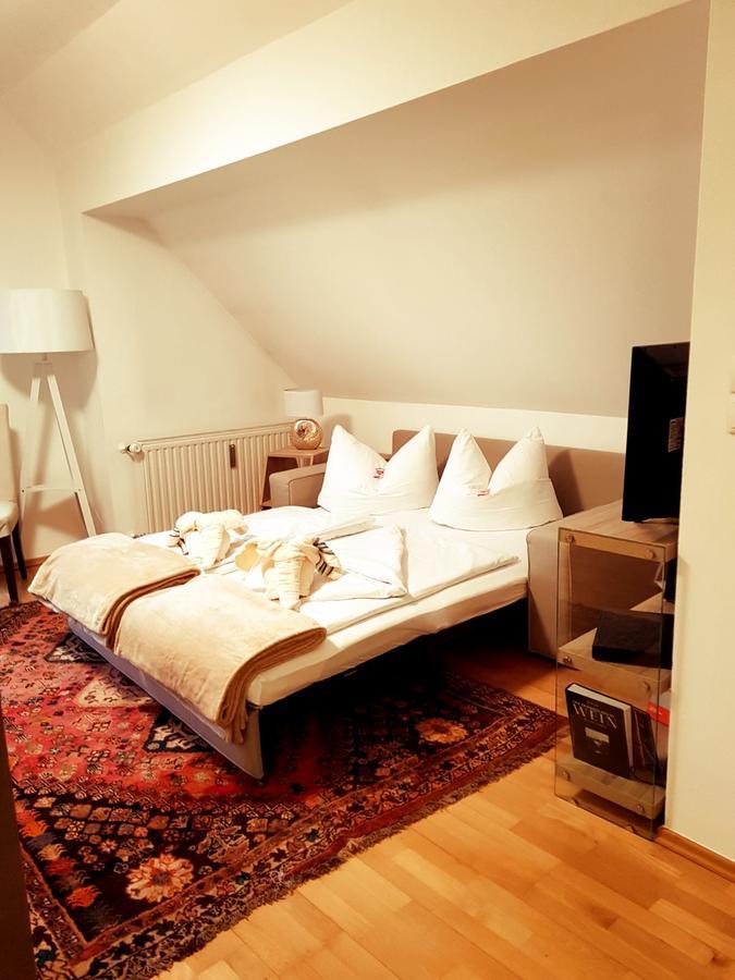 Ferienwohnung Eckberger Weinstrasse 139 กัมลิทซ์ ภายนอก รูปภาพ